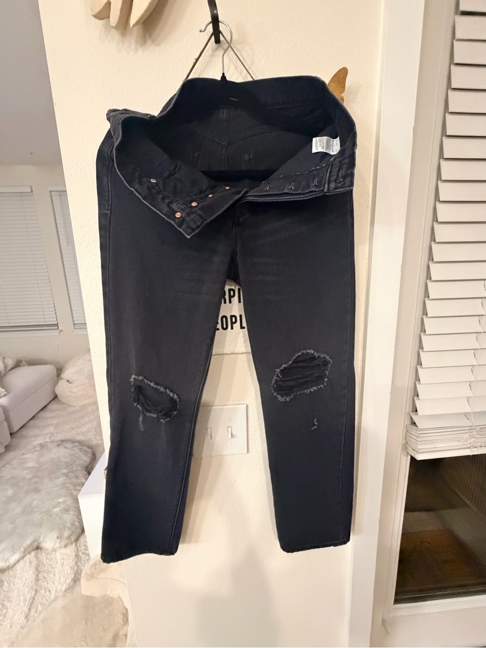 Old Navy Black Distressed Skinny Jeans